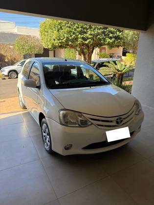 TOYOTA ETIOS 1.3 XS 16V FLEX 4P MANUAL